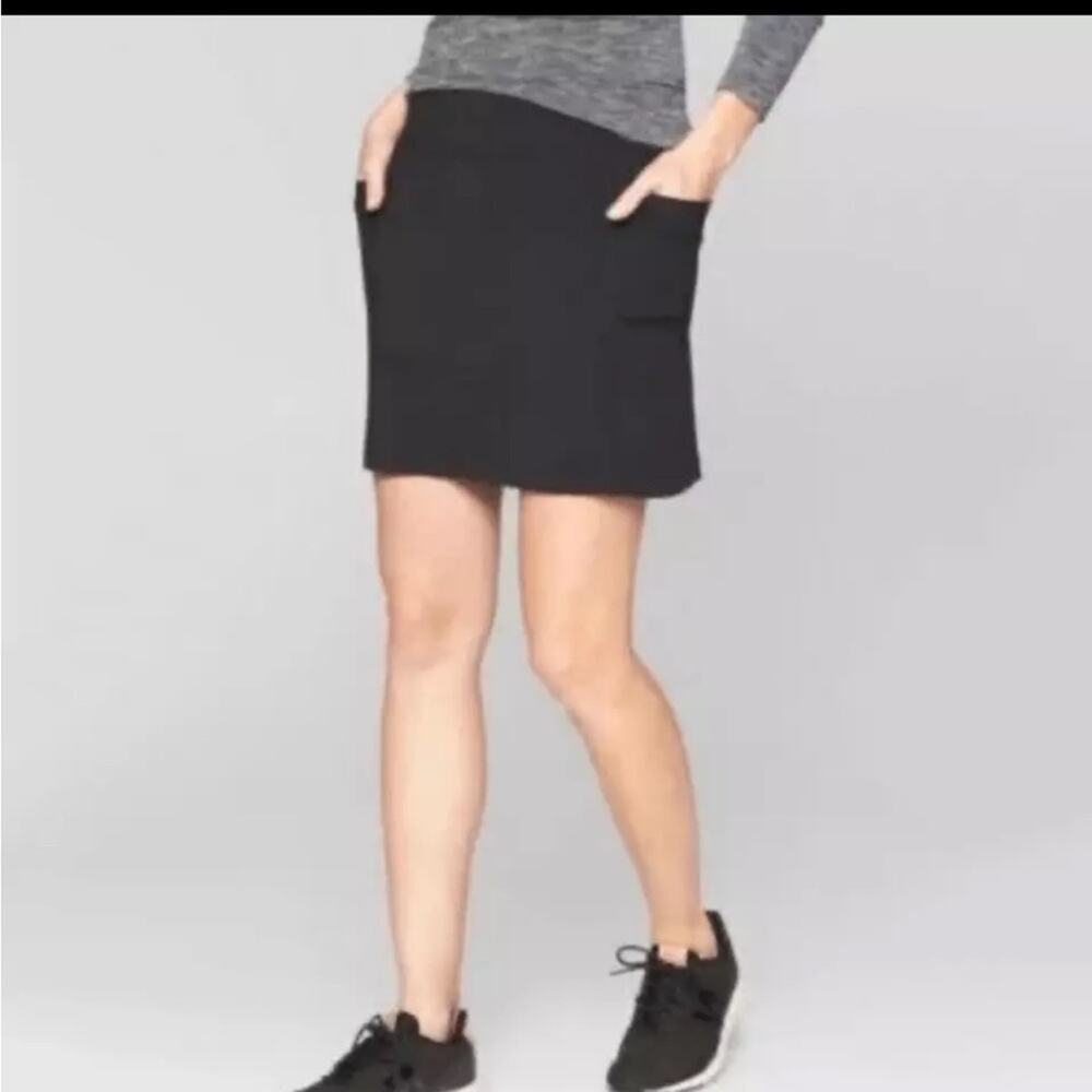 Athleta  Women's Excursion Skort Skirt Black pockets 153396‎